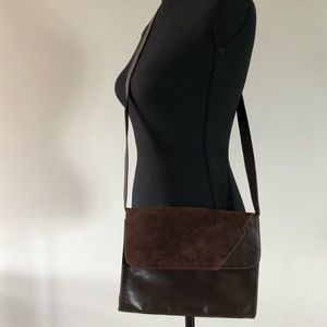 Women’s Vintage France Mode Brown Suede and Leather crossbody purse